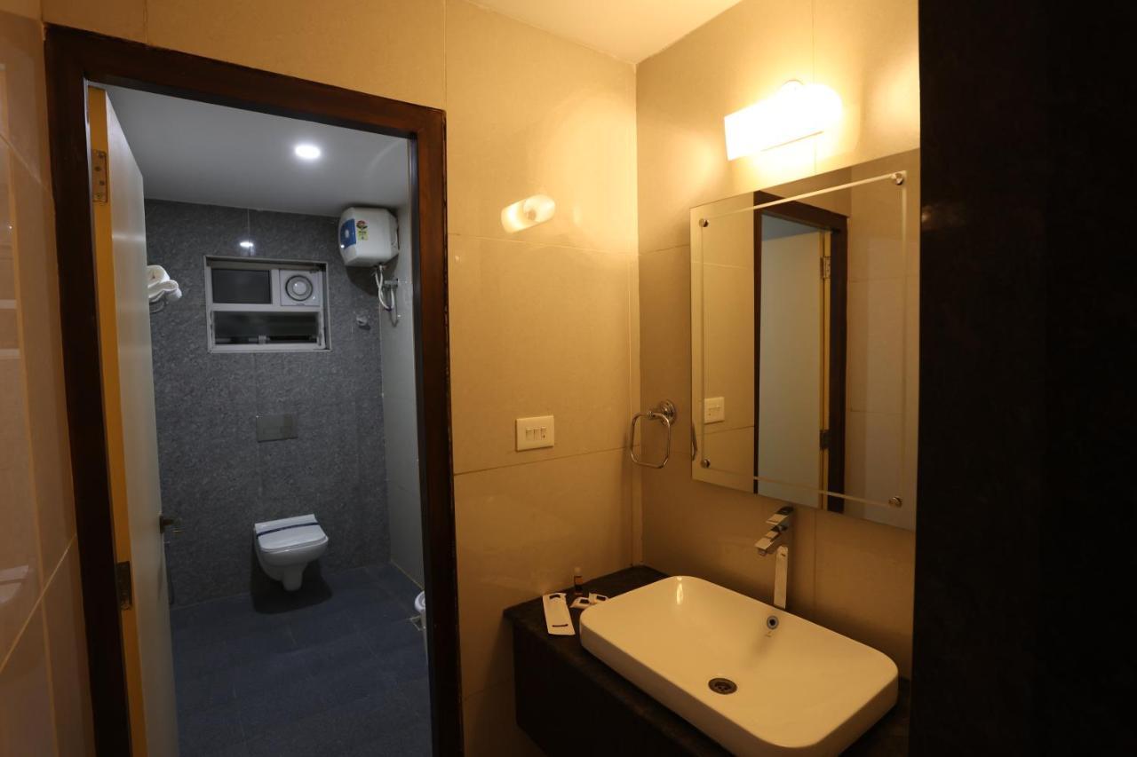 Lgp Residency Hotel Tiruchirappalli ภายนอก รูปภาพ